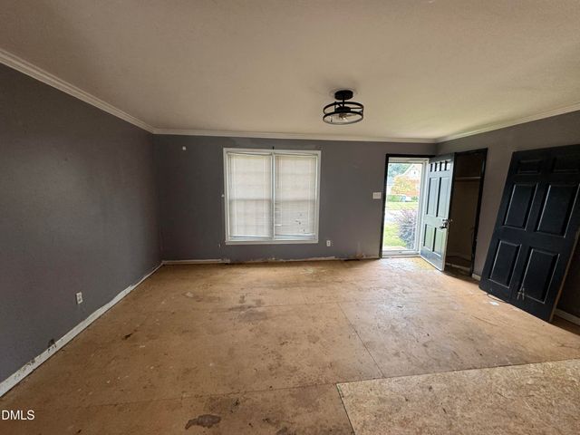 201 E Harden Street, Graham, NC 27253