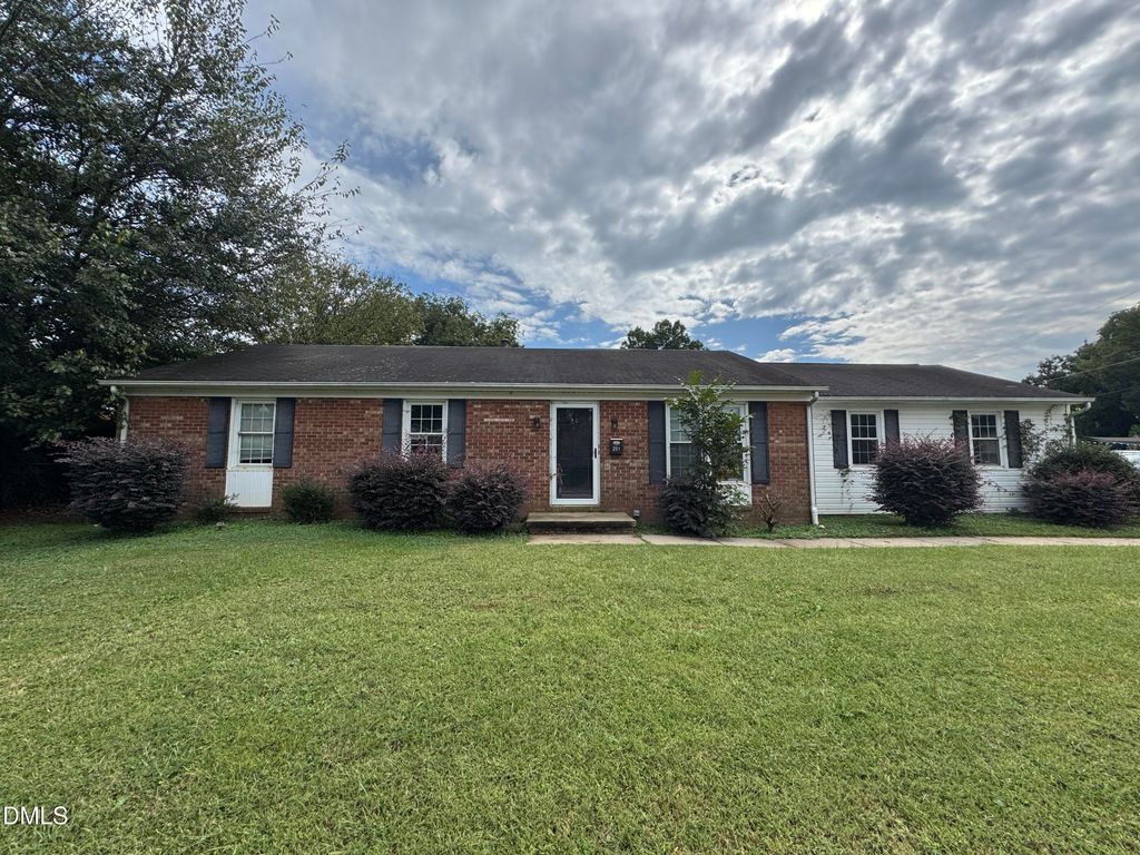 201 E Harden Street, Graham, NC 27253