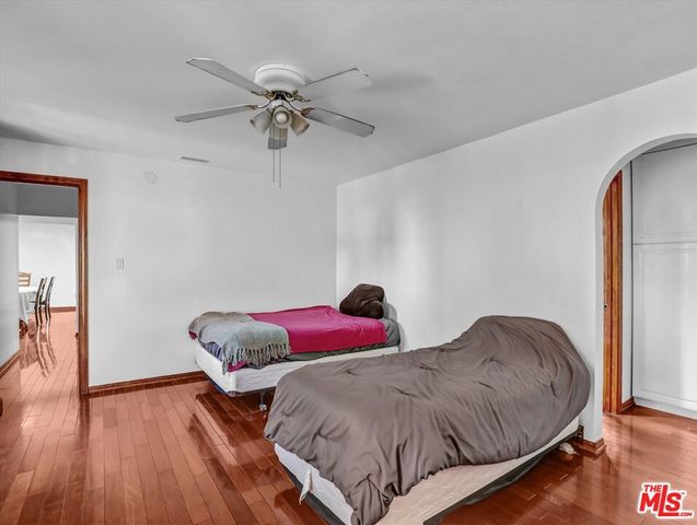 607 N Fuller Avenue, Los Angeles, CA 90036