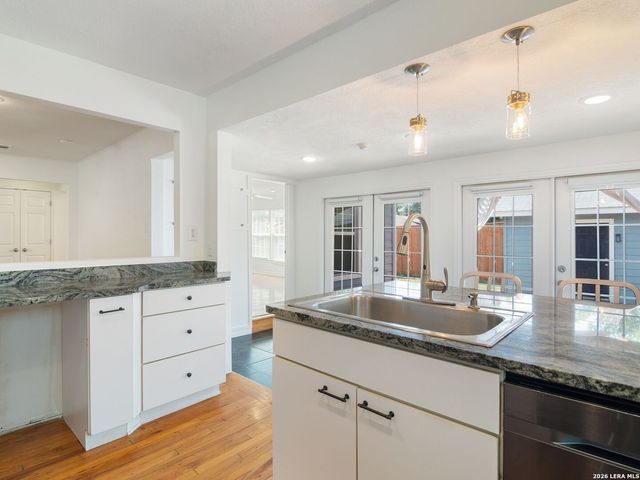 338 BREES BLVD, San Antonio, TX 78209