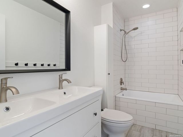 338 BREES BLVD, San Antonio, TX 78209