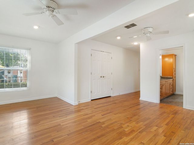 338 BREES BLVD, San Antonio, TX 78209
