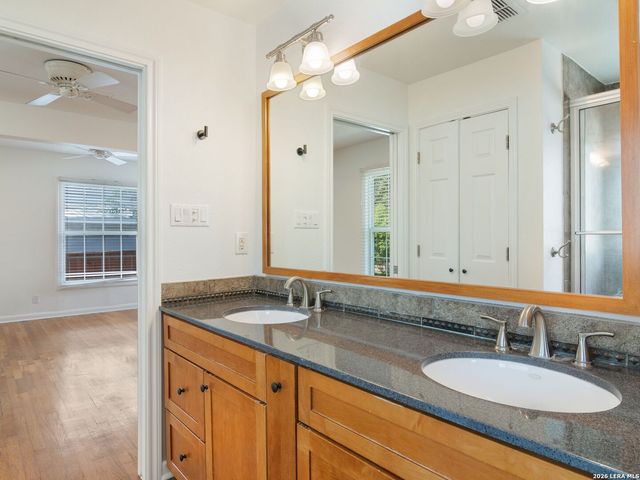 338 BREES BLVD, San Antonio, TX 78209