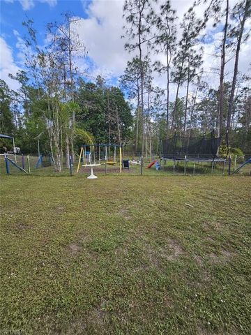 4340 Golden Gate BLVD E, Naples, FL 34120