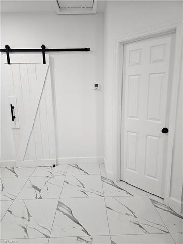 4340 Golden Gate BLVD E, Naples, FL 34120