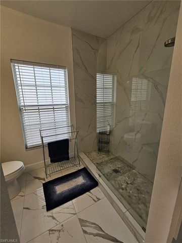 4340 Golden Gate BLVD E, Naples, FL 34120