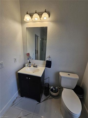 4340 Golden Gate BLVD E, Naples, FL 34120