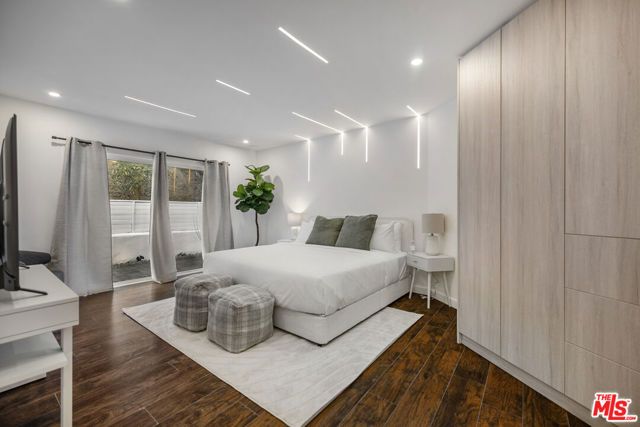 9596 Shirley Lane, Beverly Hills, CA 90210