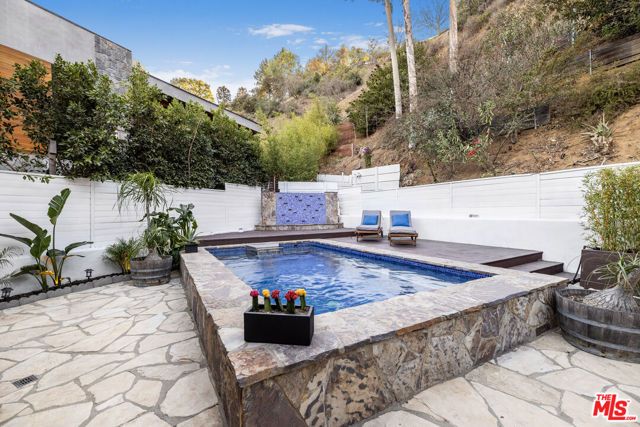 9596 Shirley Lane, Beverly Hills, CA 90210