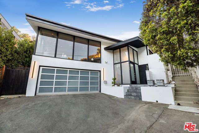 9596 Shirley Lane, Beverly Hills, CA 90210