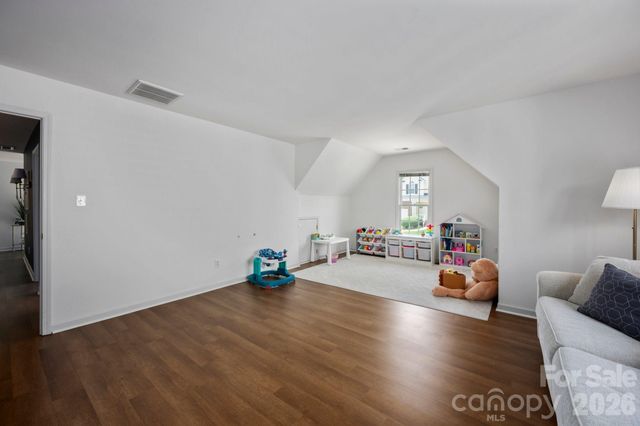 5005 Chestnut Knoll Lane, Charlotte, NC 28269