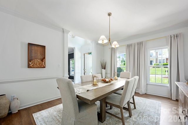 5005 Chestnut Knoll Lane, Charlotte, NC 28269