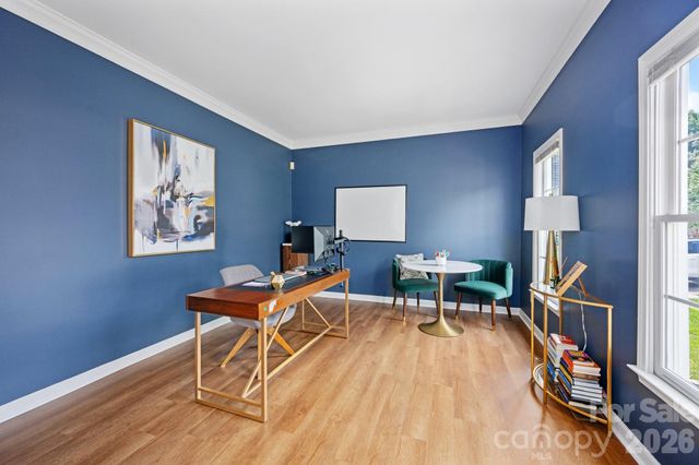 5005 Chestnut Knoll Lane, Charlotte, NC 28269