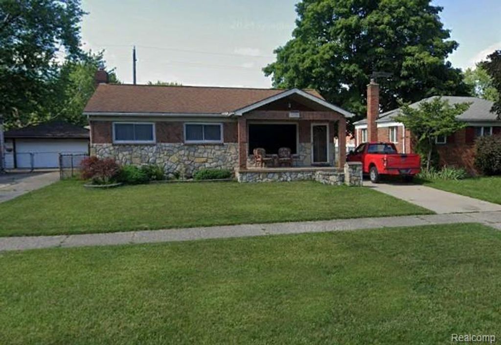 32730 Avondale Street, Westland, MI 48186