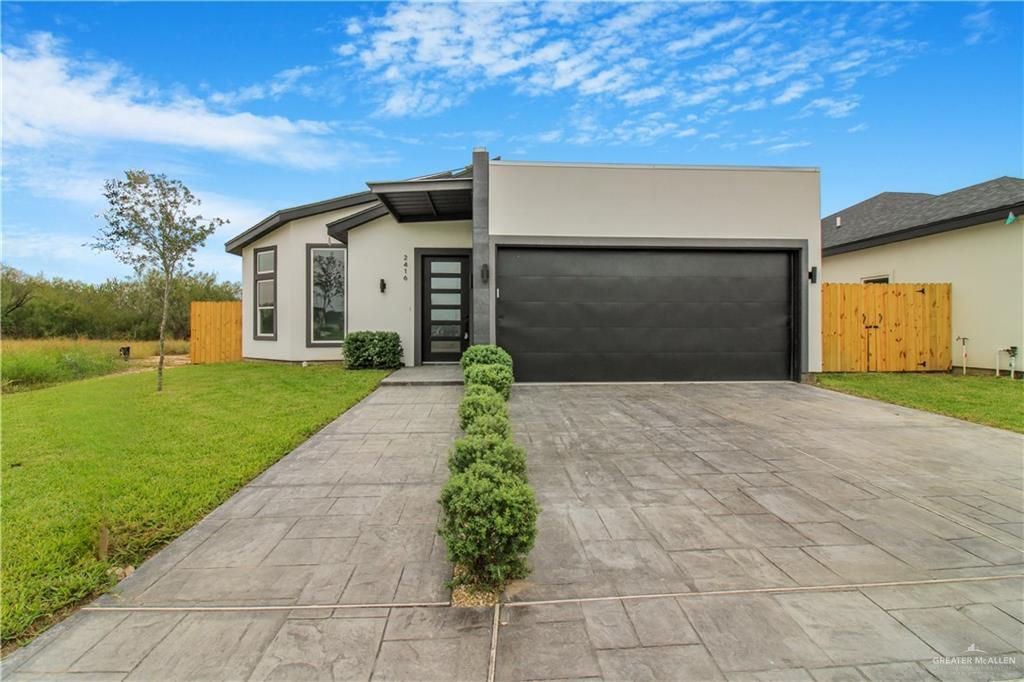 2416 N Revolution Street, Edinburg, TX 78541