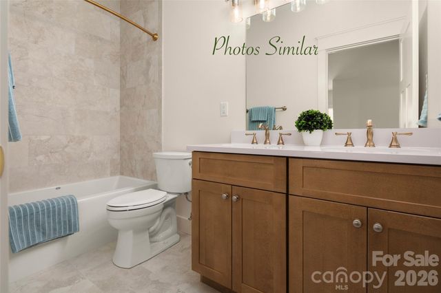 63 Chimney Chase Trail, Hendersonville, NC 28739