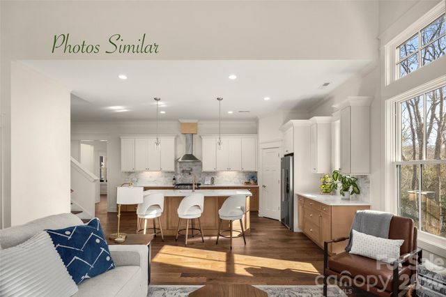 63 Chimney Chase Trail, Hendersonville, NC 28739