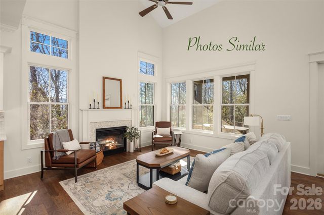 63 Chimney Chase Trail, Hendersonville, NC 28739