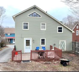 26 Peenpack Trail, Huguenot, NY 12746