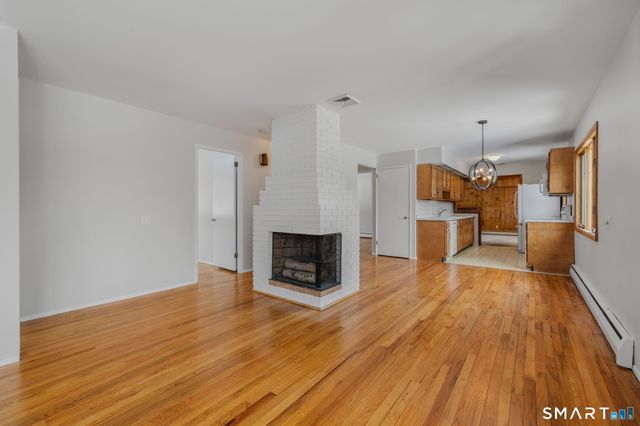 196 Parker Farms Road, Wallingford, CT 06492