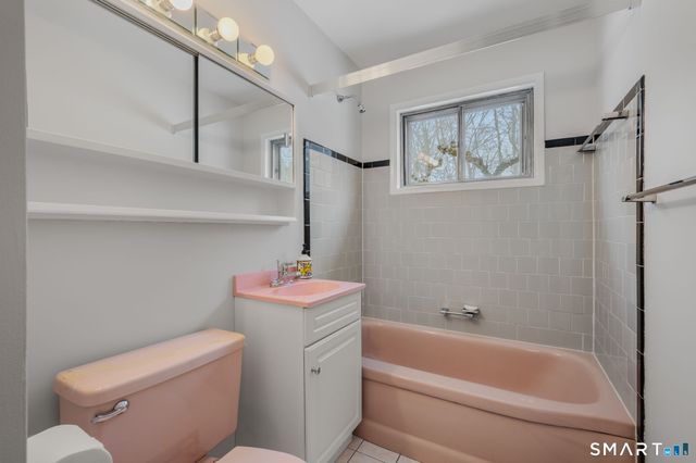 196 Parker Farms Road, Wallingford, CT 06492