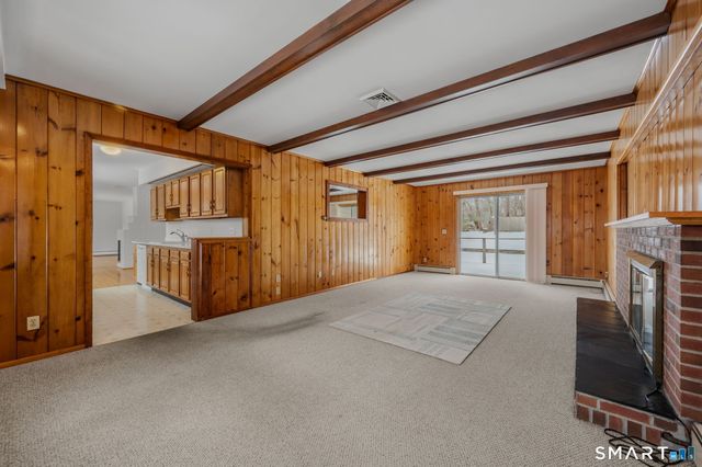 196 Parker Farms Road, Wallingford, CT 06492