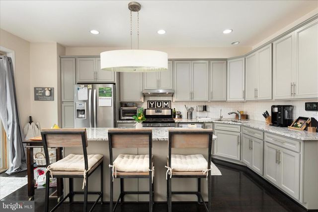 15995 MARSH PL, Haymarket, VA 20169