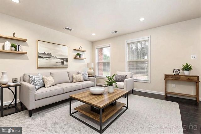 15995 MARSH PL, Haymarket, VA 20169