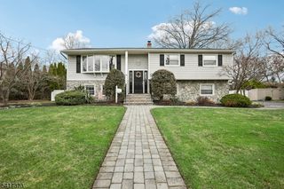 116 Carol Pl, Wayne Twp., NJ 07470