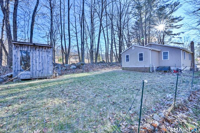 1605 Route 197, Woodstock, CT 06281