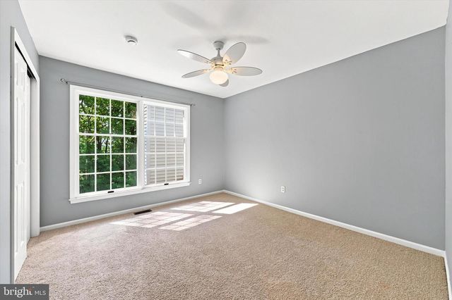 40 MAY APPLE DR, Downingtown, PA 19335