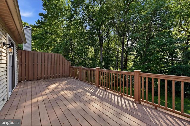 40 MAY APPLE DR, Downingtown, PA 19335