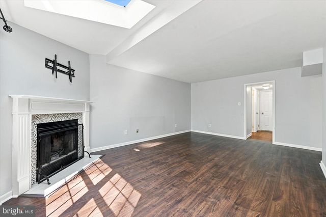 40 MAY APPLE DR, Downingtown, PA 19335