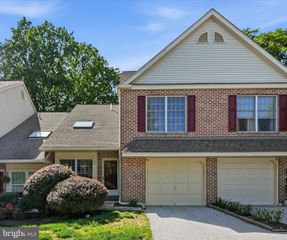 40 MAY APPLE DR, Downingtown, PA 19335