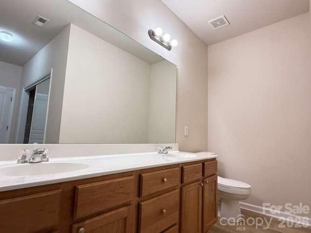 18001 Delmas Drive 2E, Cornelius, NC 28031