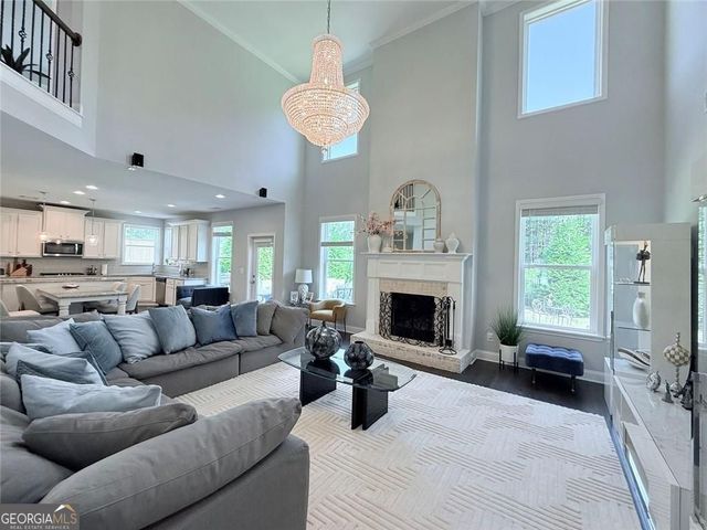 7055 Concord Brook Lane, Cumming, GA 30028