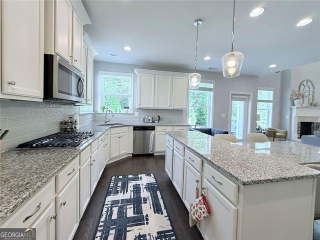 7055 Concord Brook Lane, Cumming, GA 30028