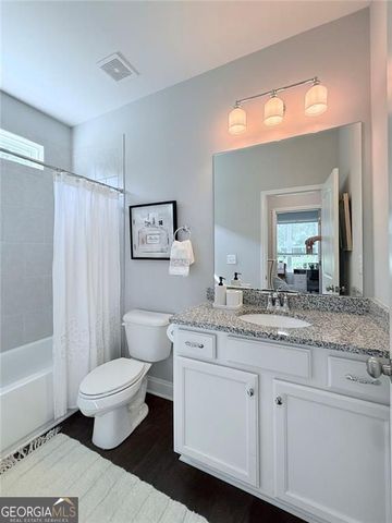 7055 Concord Brook Lane, Cumming, GA 30028