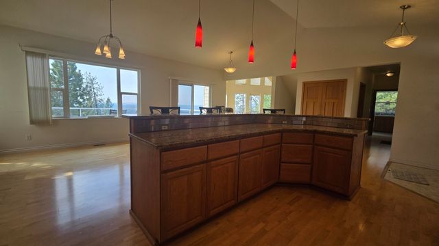 6551 Blue Ridge Way, Deer Park, WA 99006