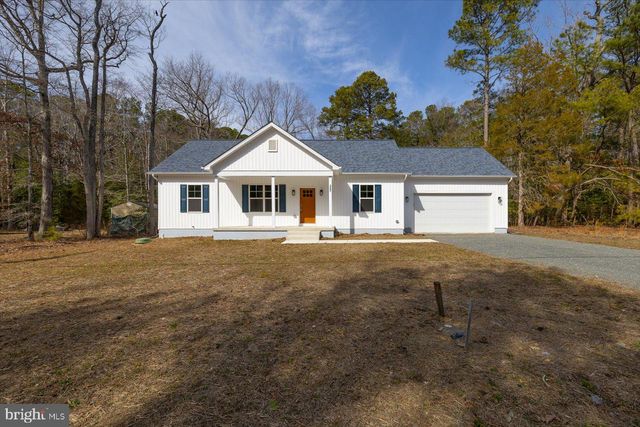 157 NORTH GLEBE ROAD, Montross, VA 22520