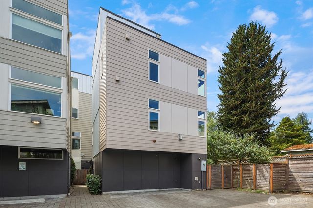 8765 15th Avenue NW, Seattle, WA 98117