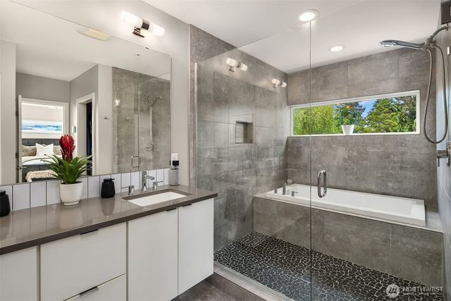 8765 15th Avenue NW, Seattle, WA 98117