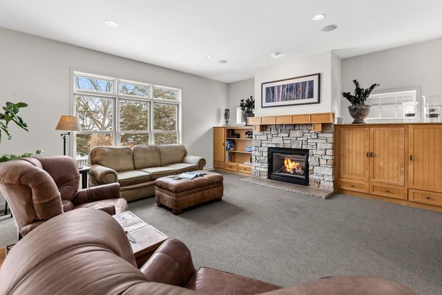 5001 Kelsey Terrace, Edina, MN 55436