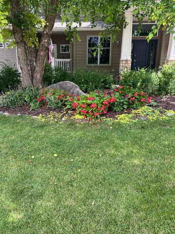 5001 Kelsey Terrace, Edina, MN 55436