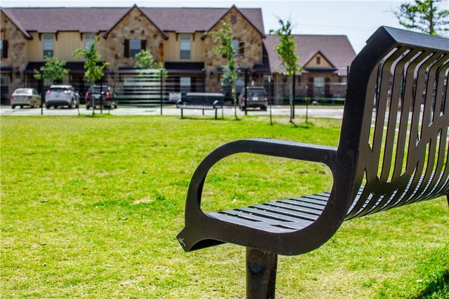 3326 Lieutenant Avenue, College Station, TX 77845