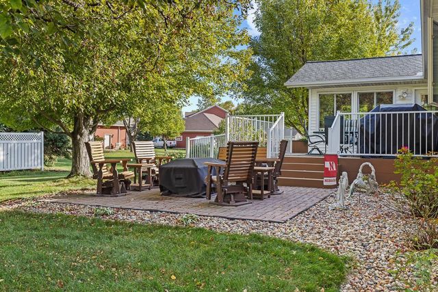 1105 David Drive, Marshall, MN 56258