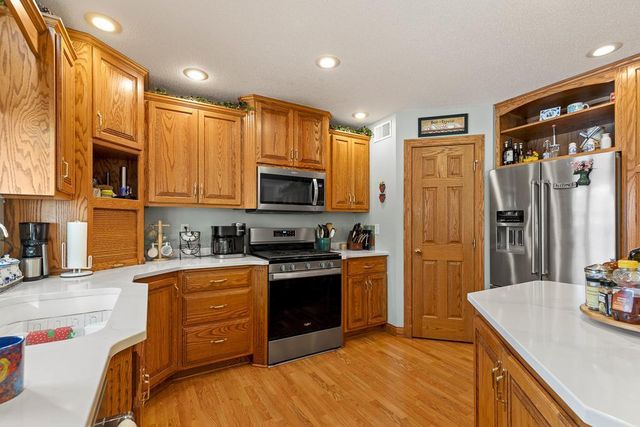 1105 David Drive, Marshall, MN 56258