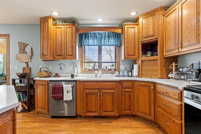 1105 David Drive, Marshall, MN 56258