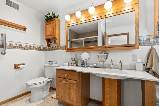 1105 David Drive, Marshall, MN 56258