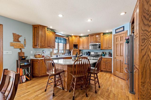 1105 David Drive, Marshall, MN 56258